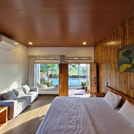 Peraja Bungalows Loyok Sangyang Exterior photo